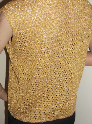 1970s gold knit top, back view - disco babe!