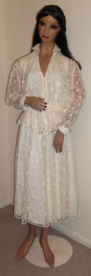 1970s cream lace skirt suit on mannequin - front view